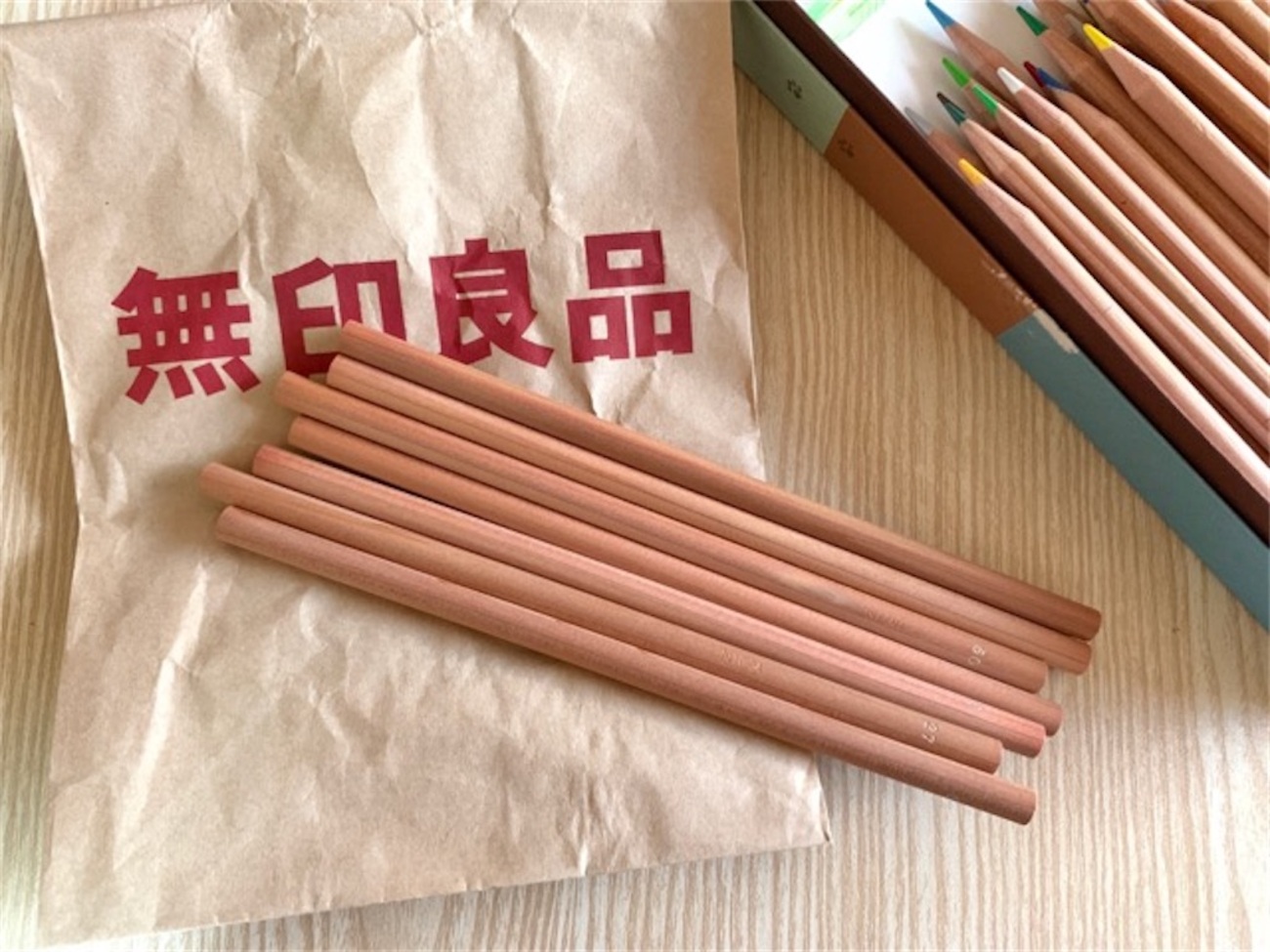 無印良品の店舗で色鉛筆を単品で買ってみた！カラーチャート作成 
