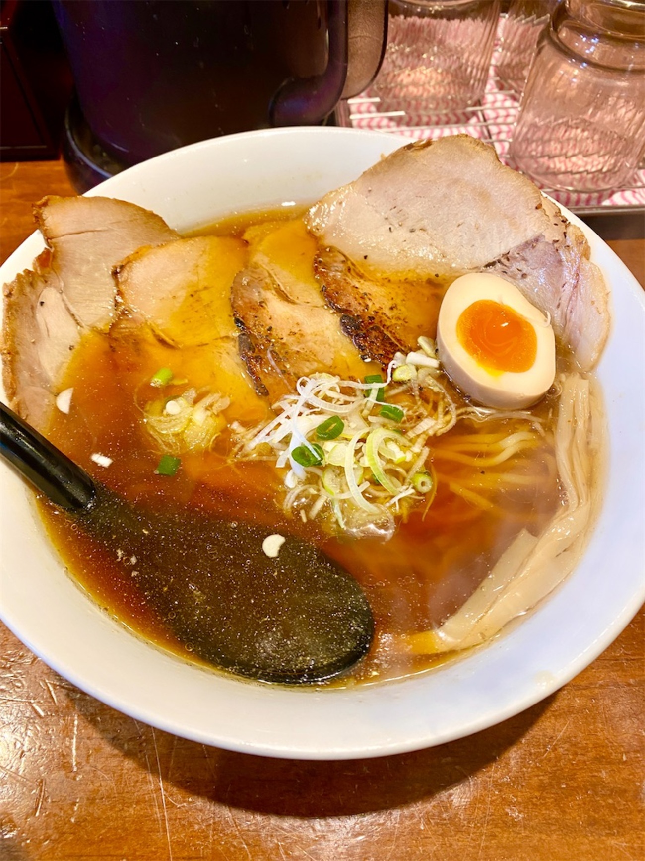 都筑区北山田の「老麺魂」で醤油ロースちゃーしゅーめん - みうけんの