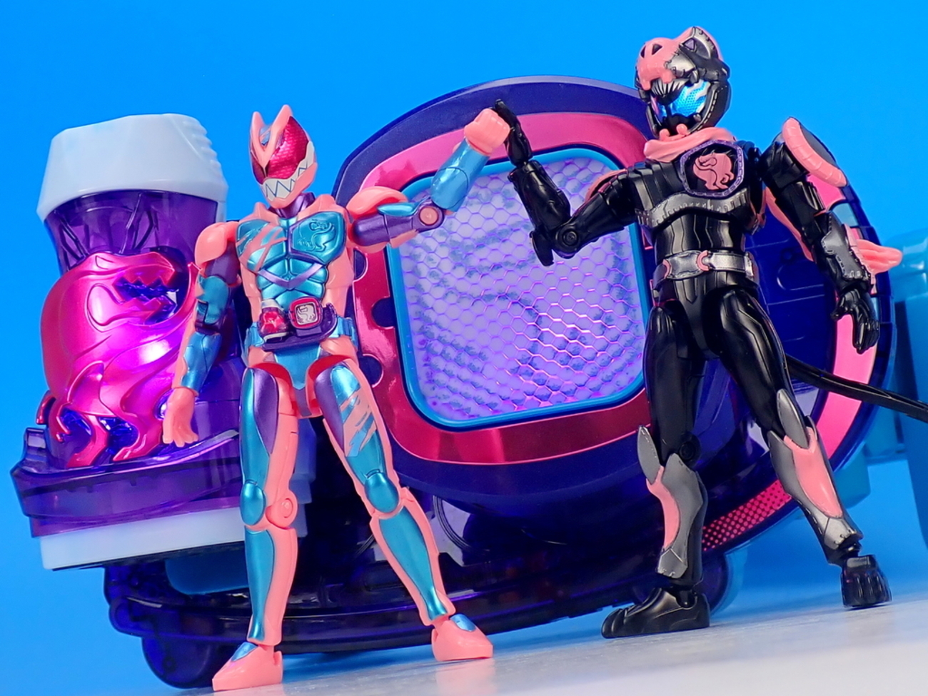 装動リバイス 仮面ライダーリバイ＆バイス レックスゲノム で遊ぶ - YO 