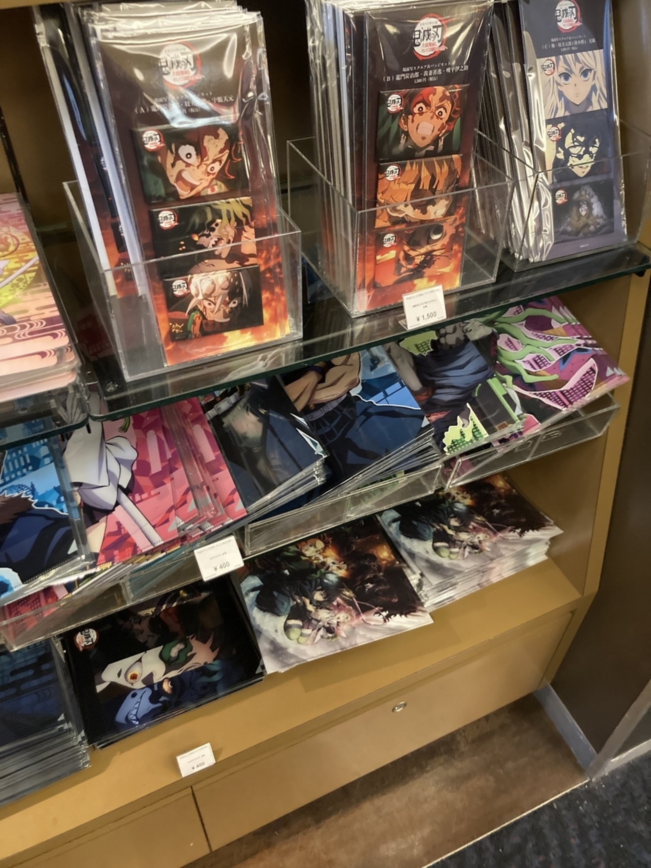 鬼滅の刃、上弦集結！映画館のグッズの売り切れ状況まとめ！購入制限は 