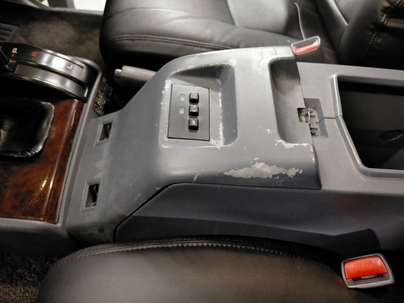 r　スターレット　リア内張　車の内装部品 白 プラスチック製 使用感あり RSW フェアレディZ RZ34