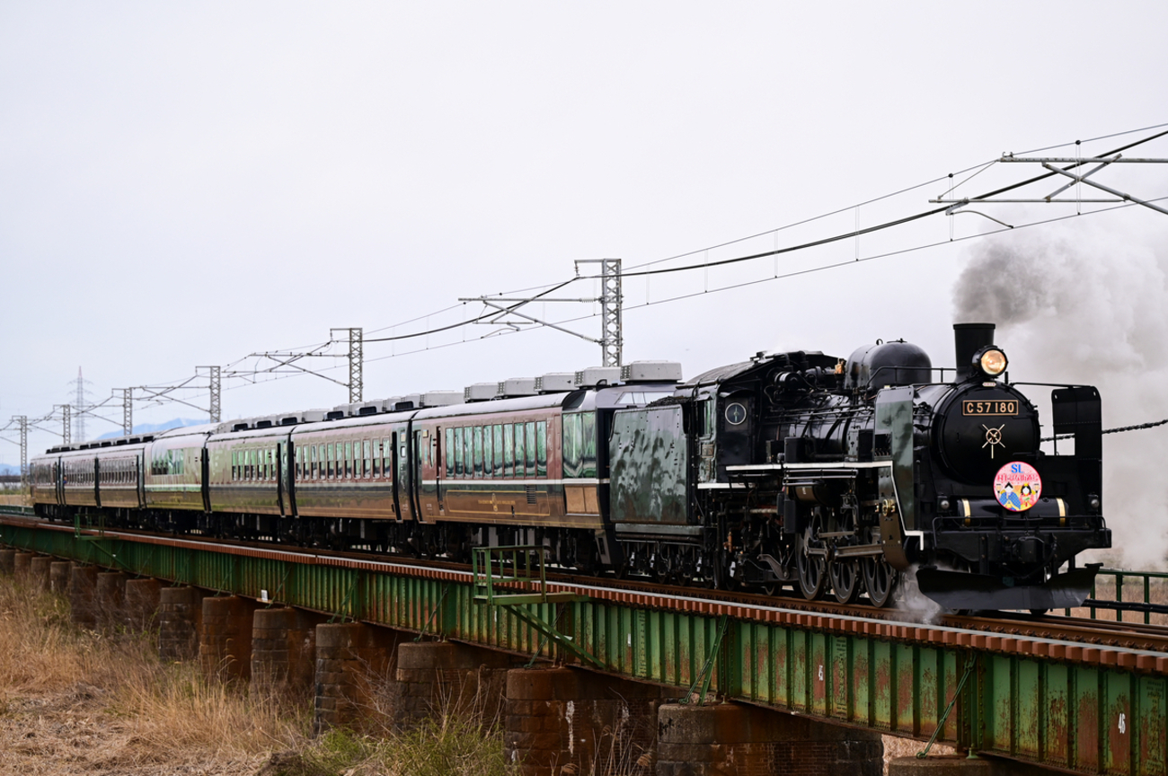 新潟遠征①】SL＆EL村上ひな街道を追いかけて - 長都温泉の鉄道撮影記