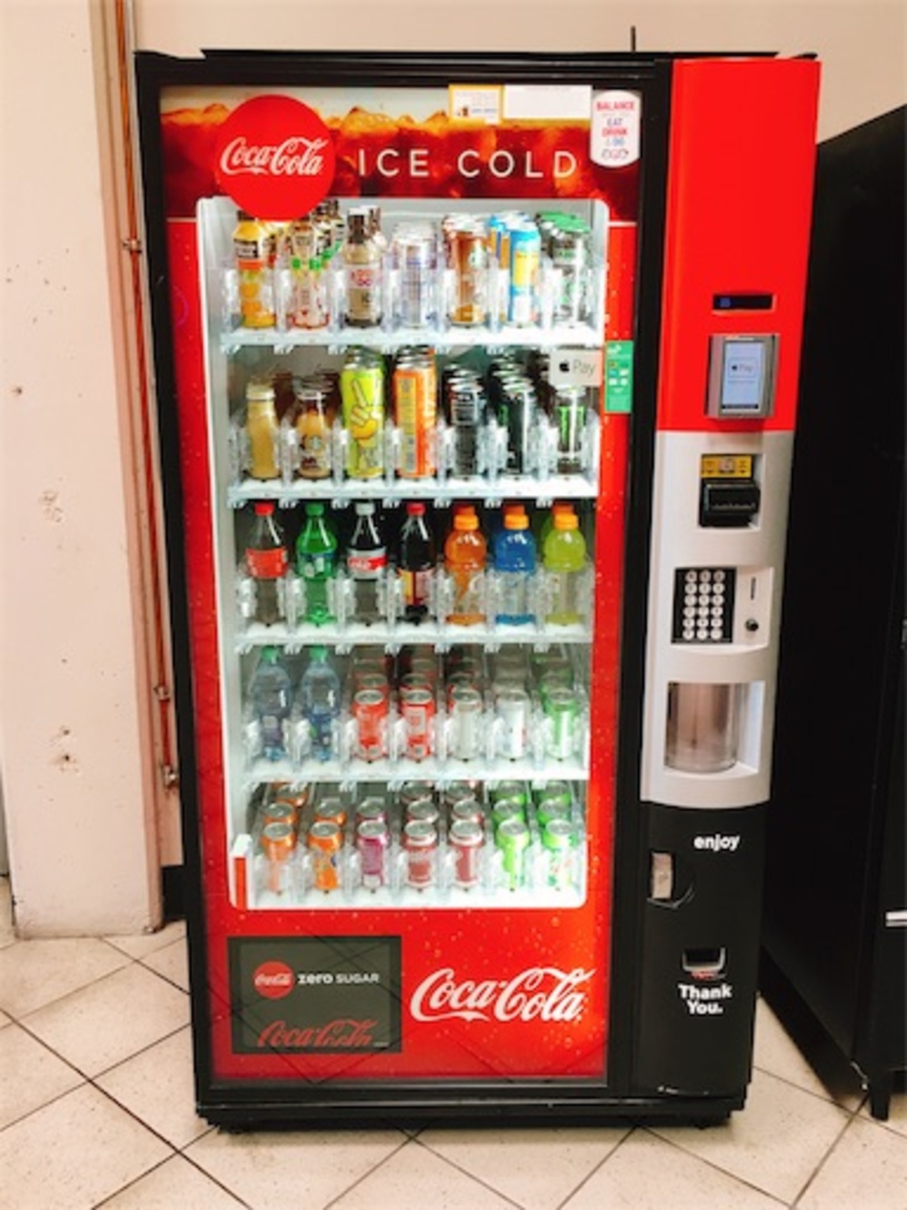 アメリカ製 コカコーラ販売機 アメリカの自動販売機 - 雑記ブログinアメリカ