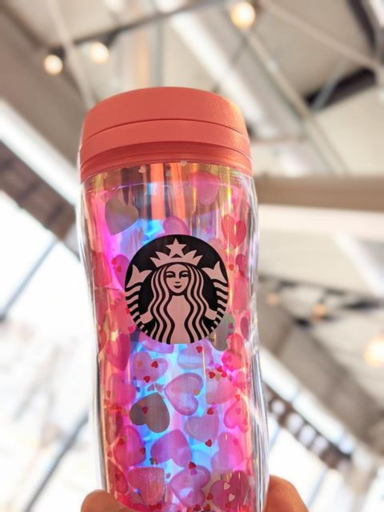 スタバでタンブラーを購入。1000円分のドリンクチケットをもらって 