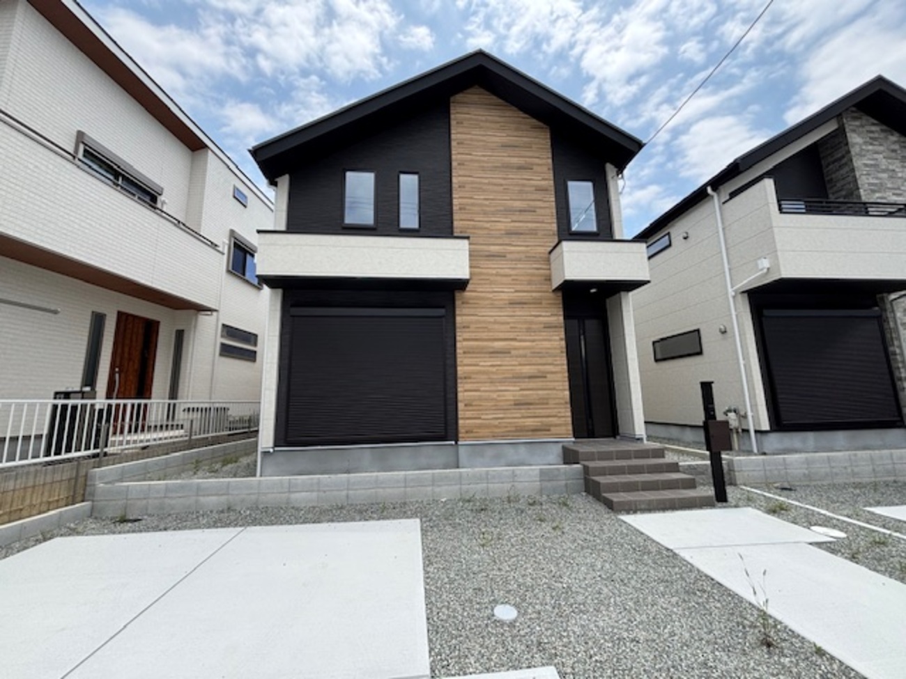 神戸西へ東へ 神戸市西区美賀多台5丁目2号棟|新築一戸建5,399万円【仲介