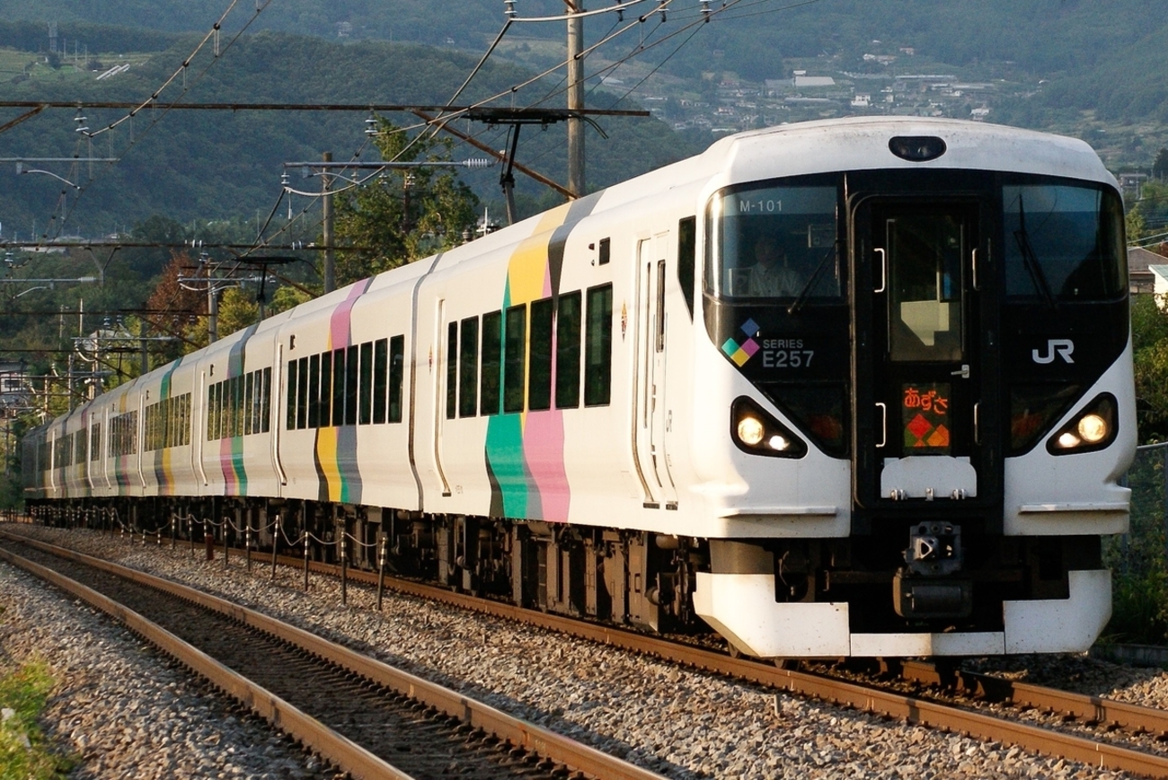 特急あずさ・かいじ等】E257系0番台 半室グリーン車乗車記 - あるふぉ 
