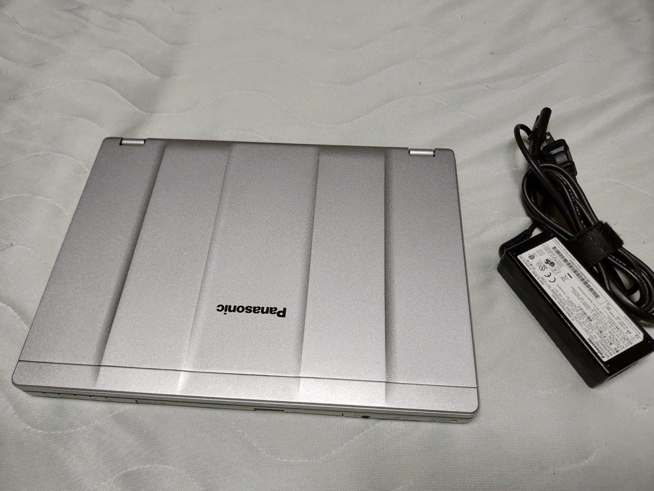 Panasonic CF-SZ5 6世代-I5 8GB 純正バッテリーパック付き（Panasonic 
