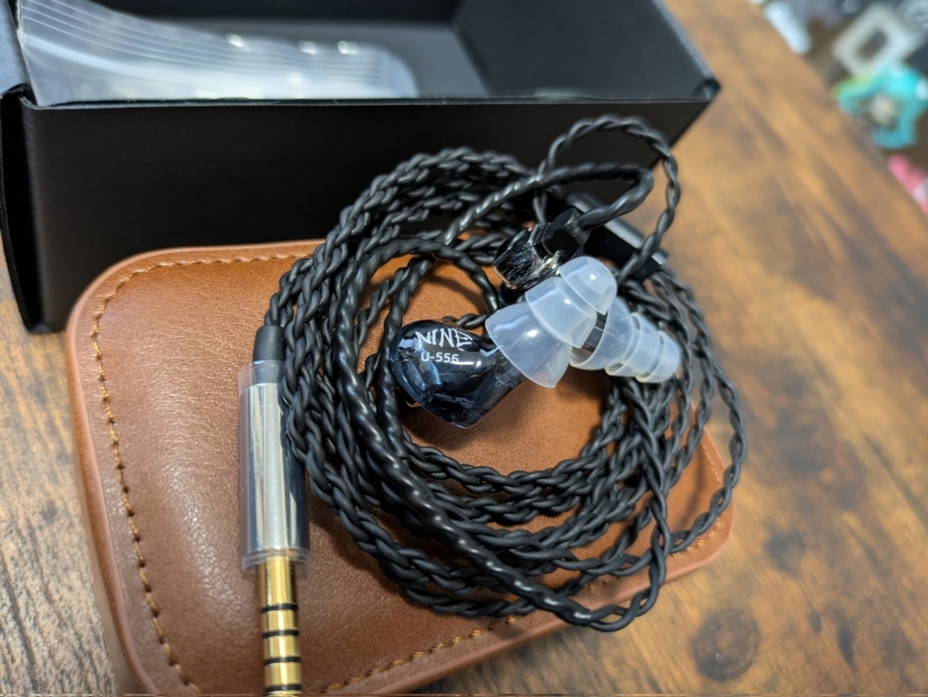 レビュー】Yu9 Audio U-556 エティモインスパイア系イヤホンの確かな 