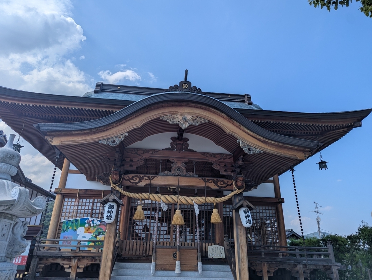 白蛇神社（岩国）で金運アップ祈願｜白蛇のご利益や観覧所の魅力を写真