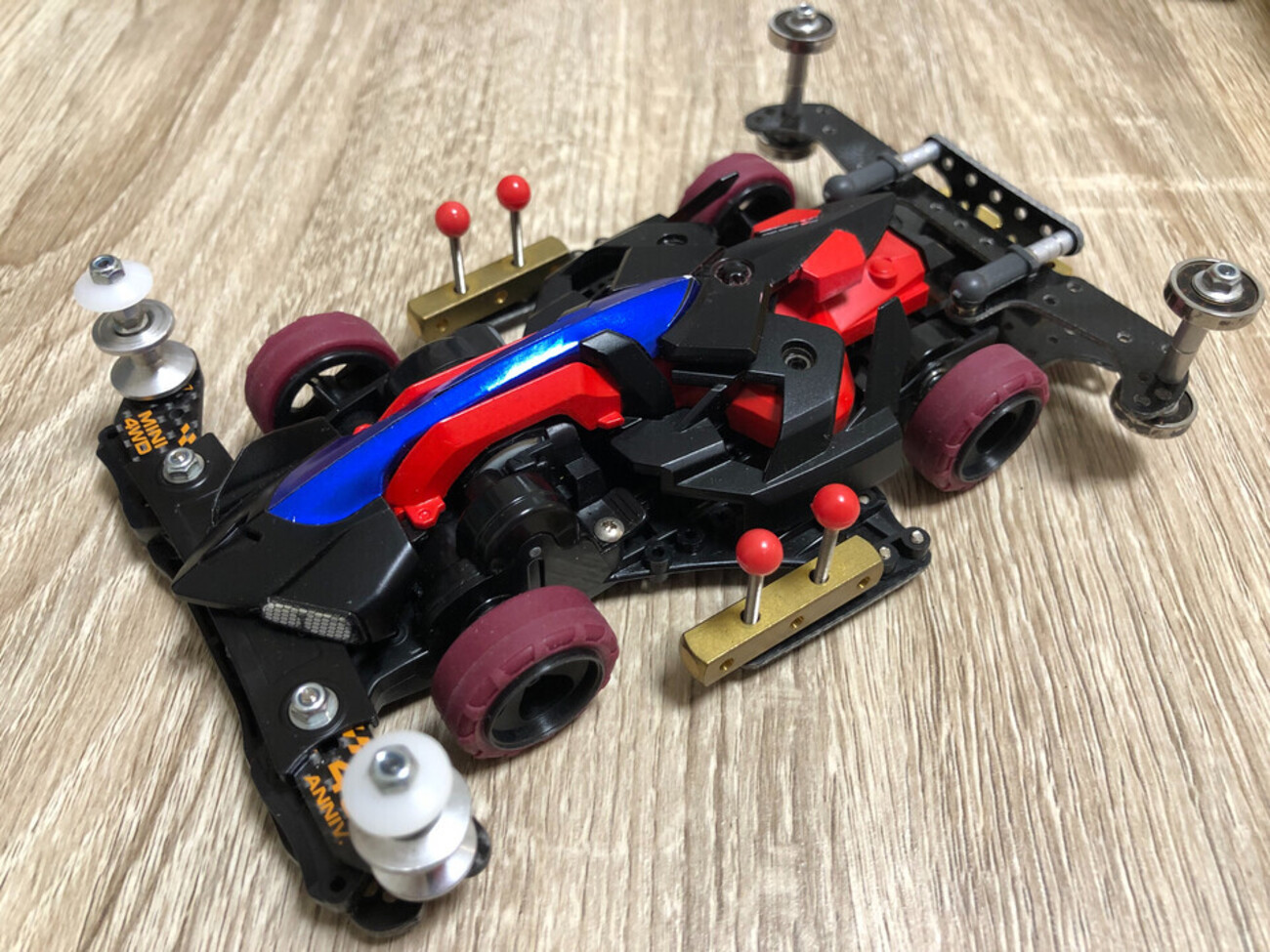 ミニ四駆:マッハフレームの魅力 - コースありません。