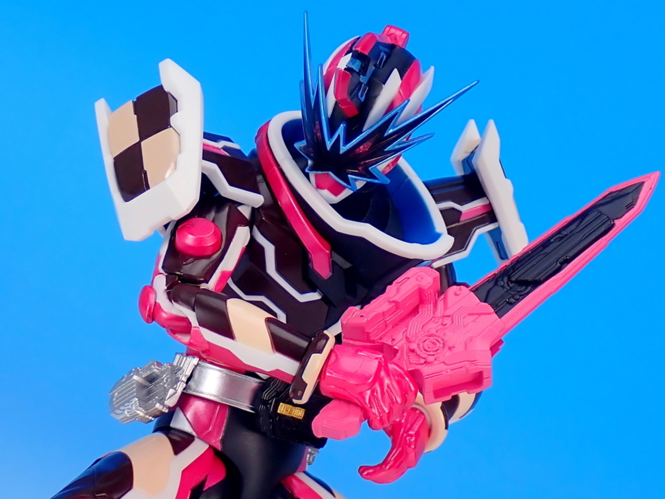 S.H.Figuarts 仮面ライダースラッシュ ヘンゼルナッツとグレーテル で 