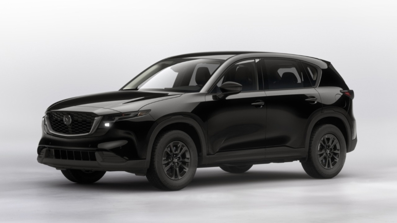 新型CX-5欧州仕様のベースグレード（17インチホイール/ファブリック 