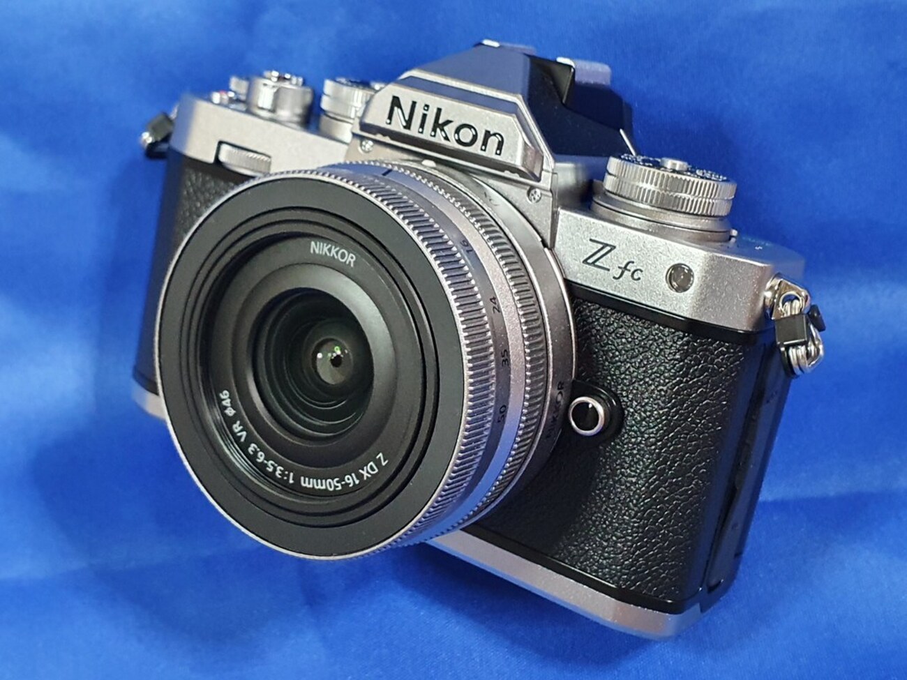NIKON Z fc】キットレンズNIKKOR Z DX 16-50mm f/3.5-6.3 VRで試写