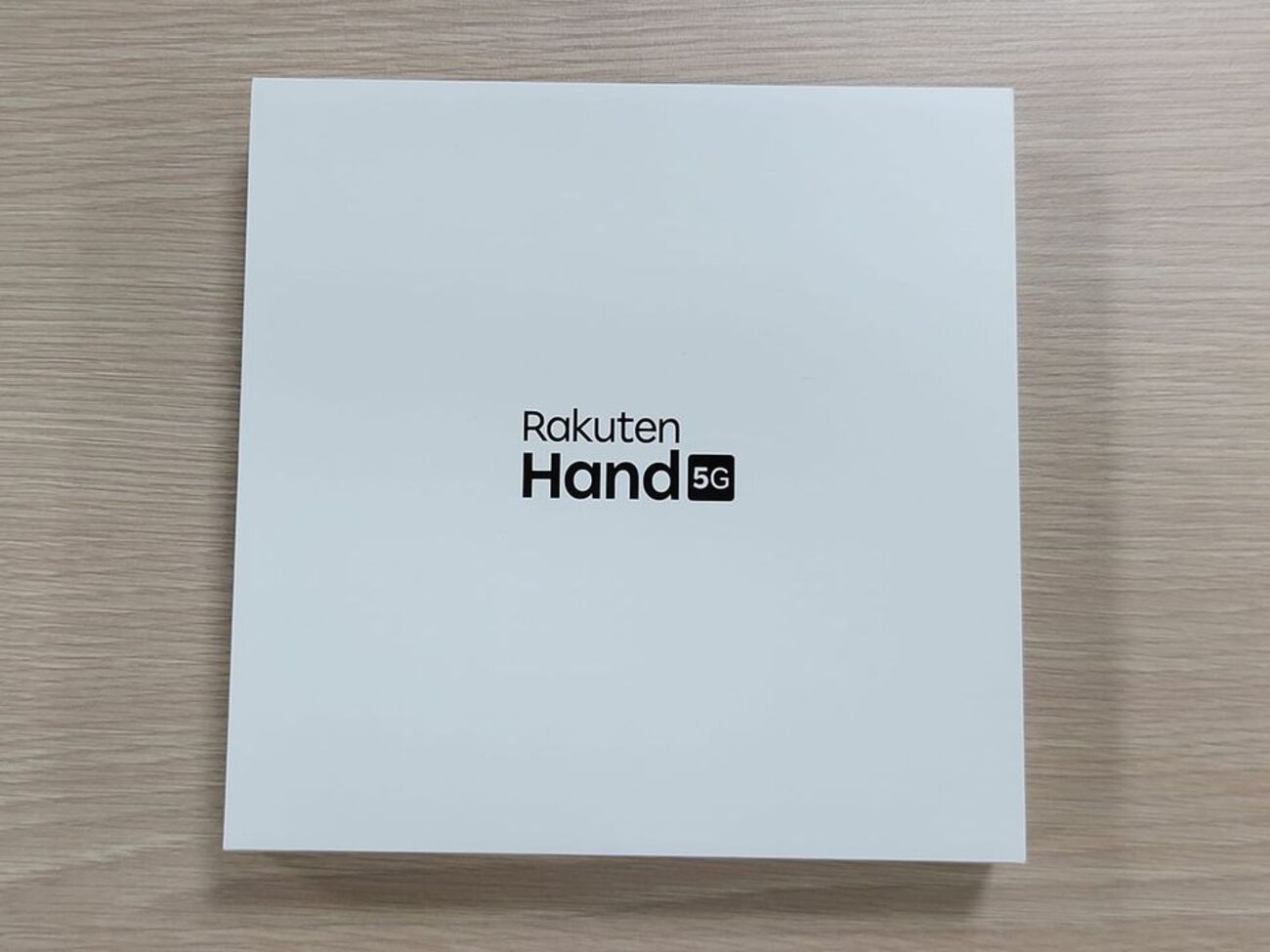 Rakuten Hand 5Gを1円でゲット。小型スマホは使いやすい - 伊藤浩一の 