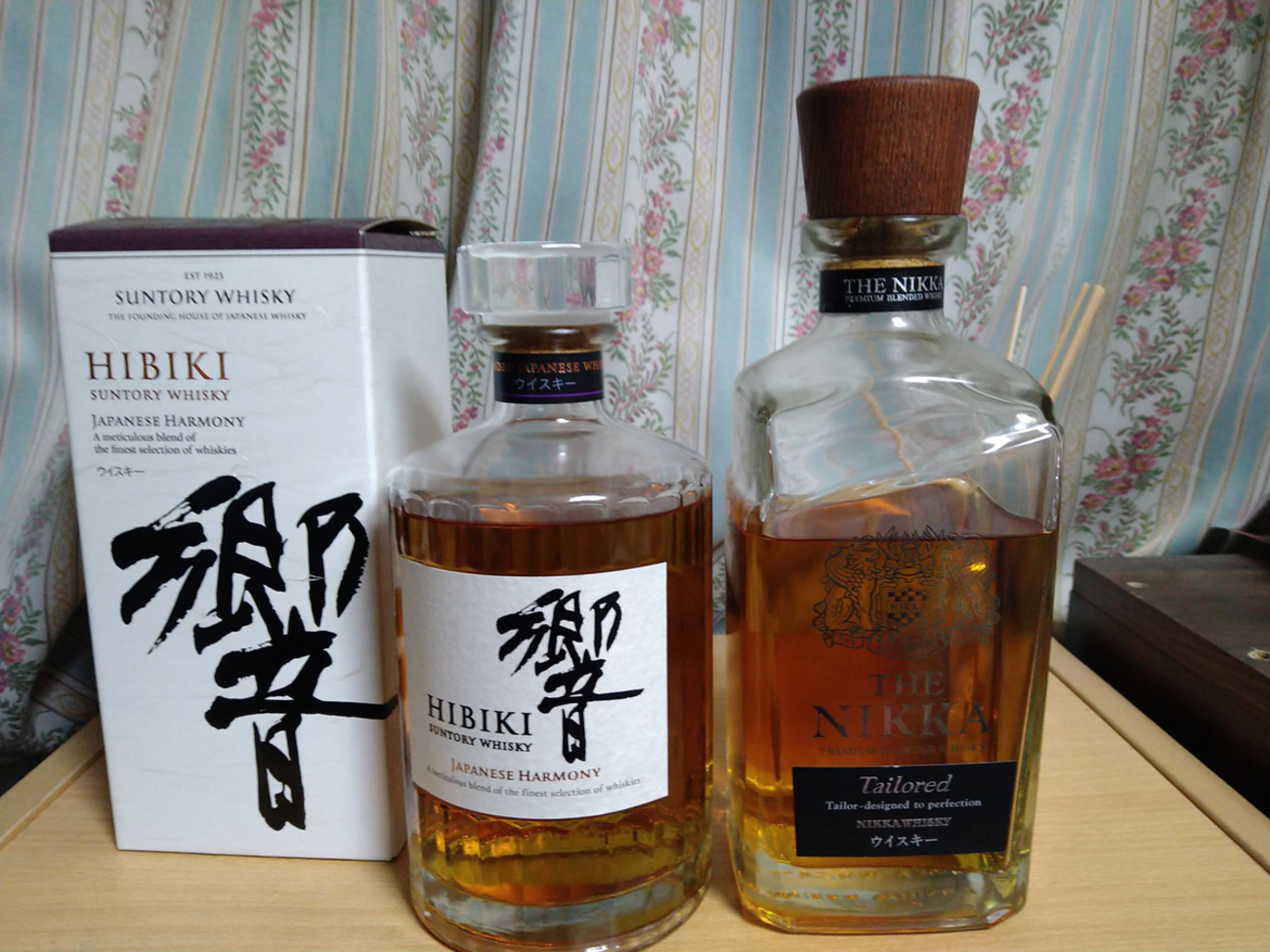 サントリーとニッカのフラグシップ・ウィスキーを飲み比べてみた！～響 