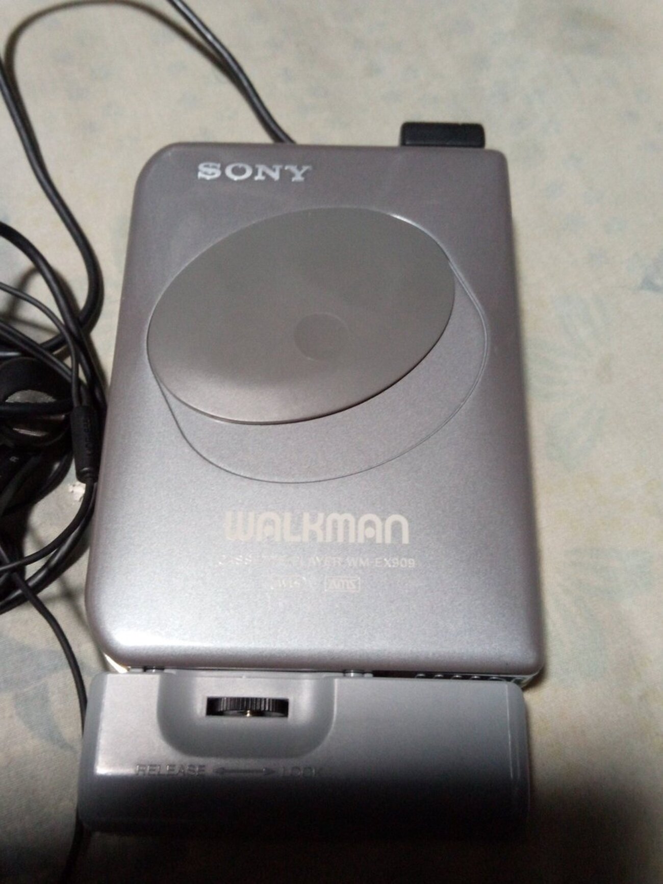 最近買ったもの】ソニー カセットウォークマン WM-EX909 - 底なし沼と 