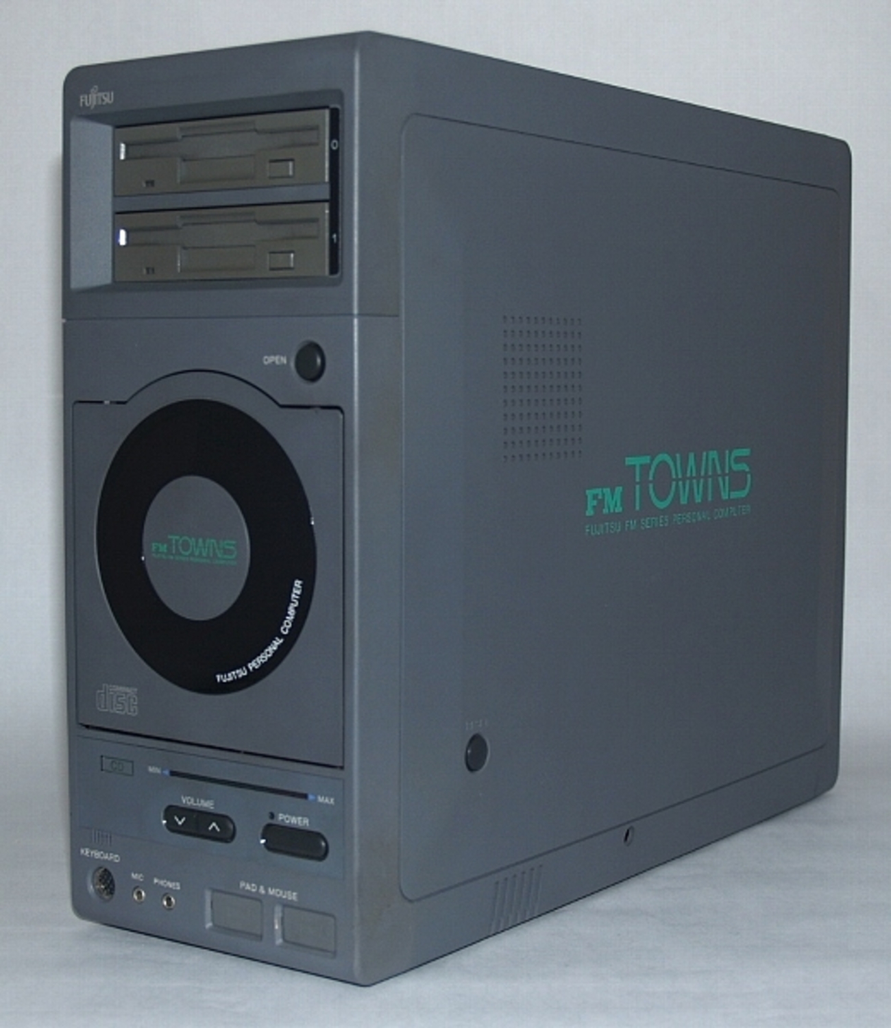 富士通FM TOWNS IIFMTW2UX20 ジャン ク 富士通FM TOWNS IIFMTW2UX20 ジャン ク 富士通 FM TOWNS II