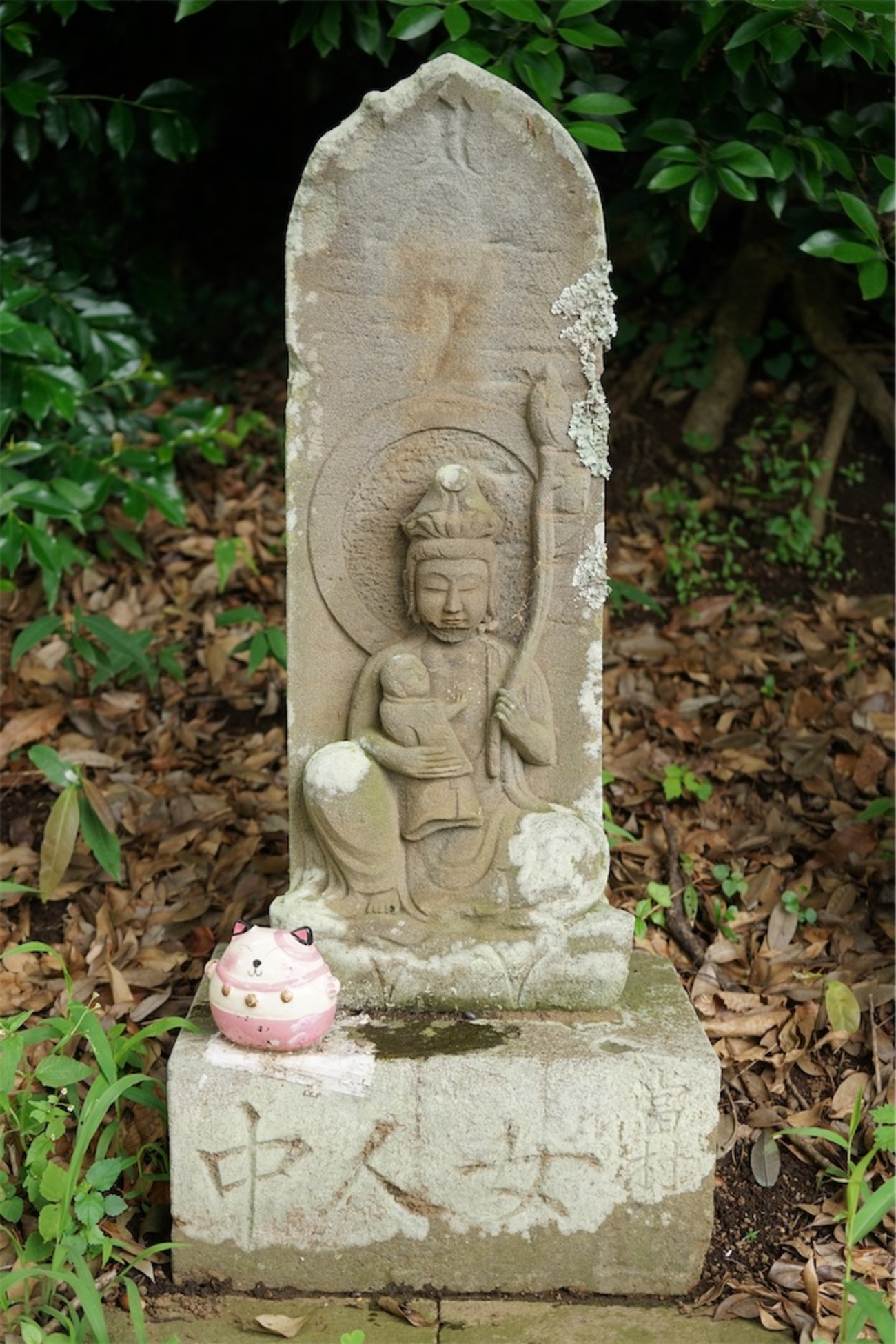古代神像 独帰崙主　厳山聖石ver. 台湾 子安塔2基と水神塔（四街道市萱橋・厳島神社） - 石仏石神を求めて