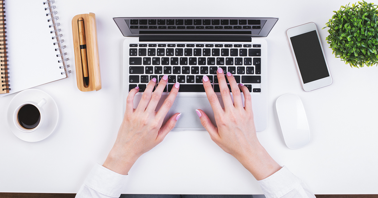 このスペックのパソコンいくらで買ってくれますか？ backend=imagemagick;version=1;