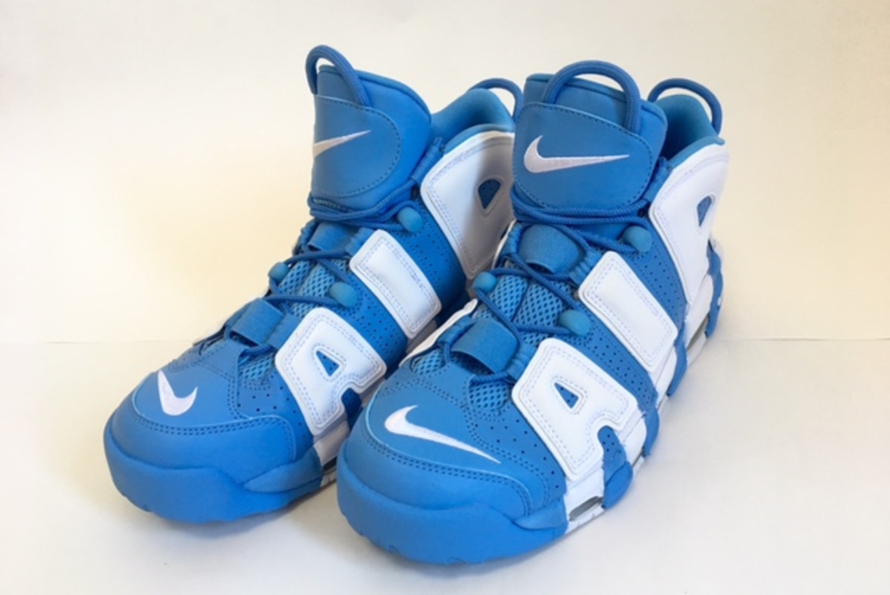 モアテン水色】NIKE AIR MORE UPTEMPO 