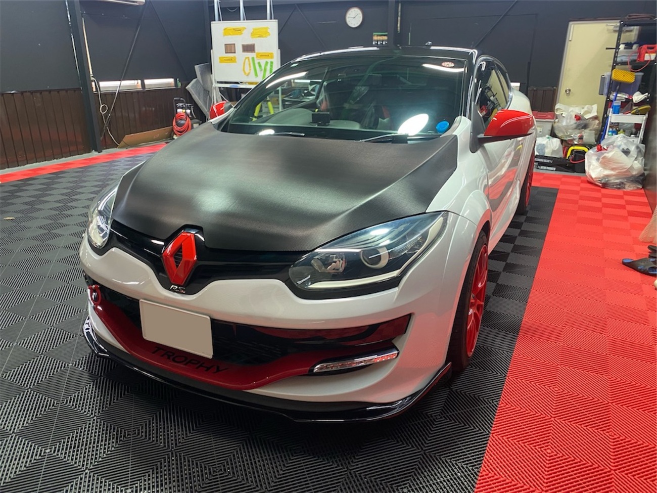 ルノー・メガーヌ（改修型）。納車二か月、やっとこさ理想形になった