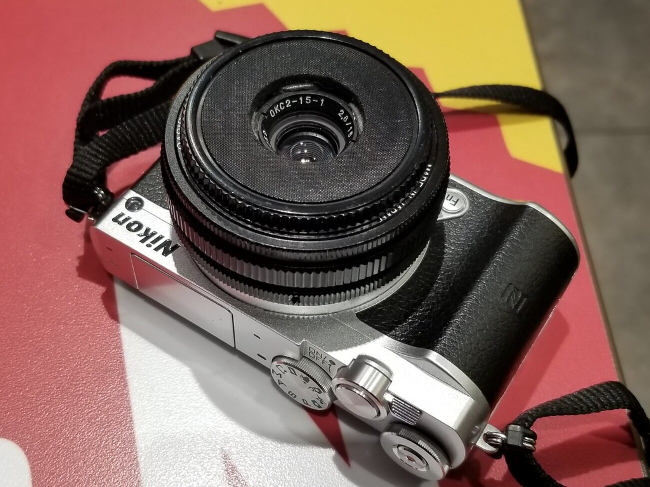 オールドレンズユーザー泣かせのNIKON 1の洗礼 - 伊藤浩一のモバイル＋