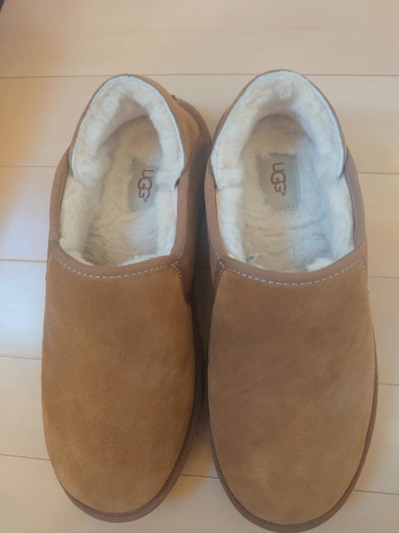 UGG Australiaムートンブーツ ASCOT ふくらま 26㎝ 
