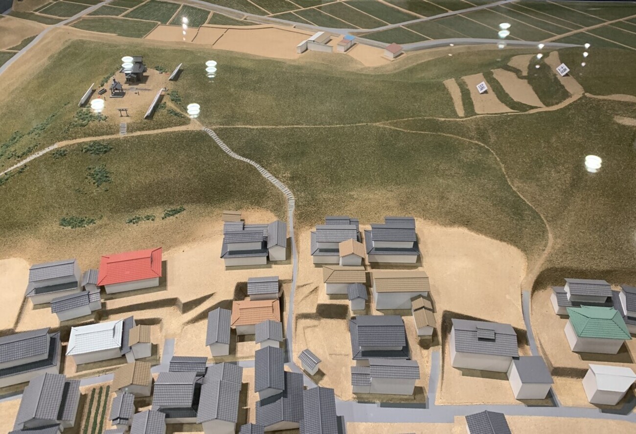 論文集　古代出雲と吉備の交流　考古学　弥生時代　古墳　土器　特殊器台　横穴式石室 2人の吉備津彦⑥弥生時代の吉備について（特殊器台を中心に