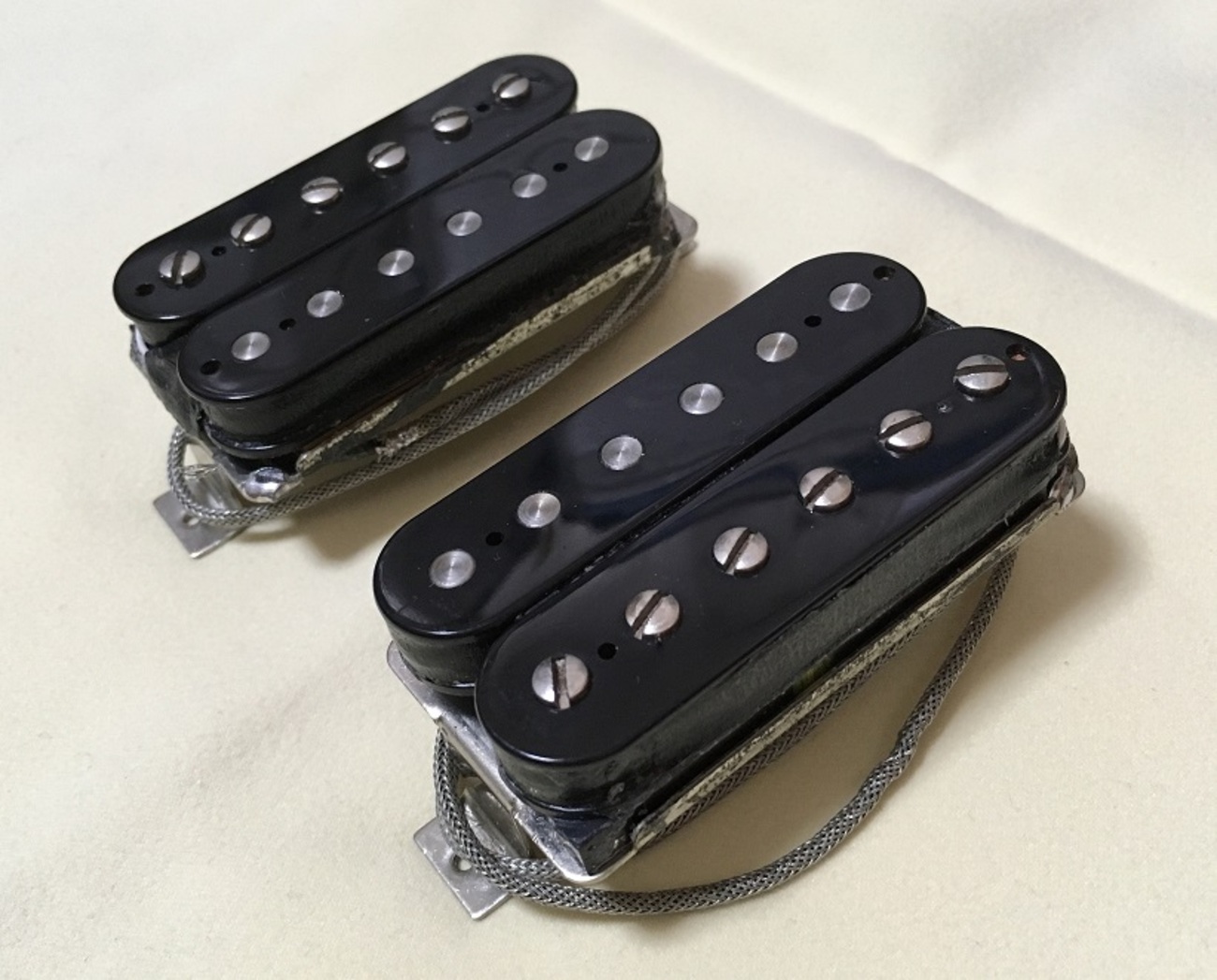 Gibson 57クラシック クラシックプラス 致し方 4芯ノンカバード