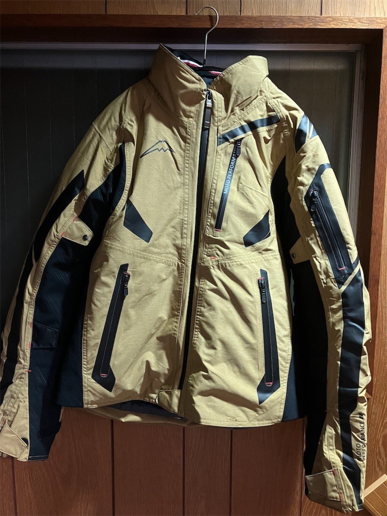本日の買い物：K-2833 ウインターキマイラジャケット - ツー