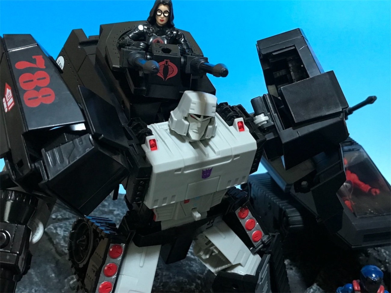この時を待っていた。TF Collaborative G.I Joe Mash-Up,Megatron 
