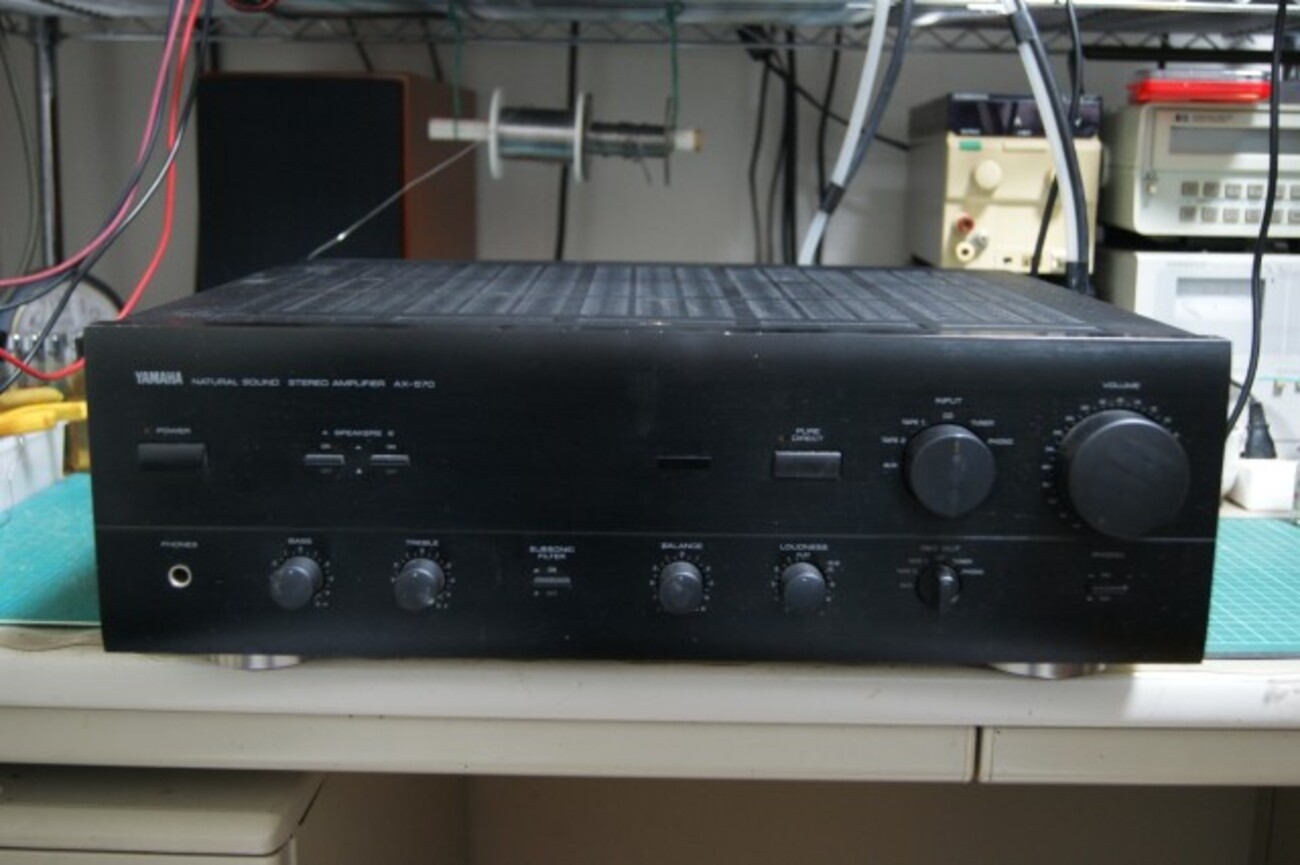 YAMAHA AX-570 プリメインアンプ 2台目 - ガラクタな部屋
