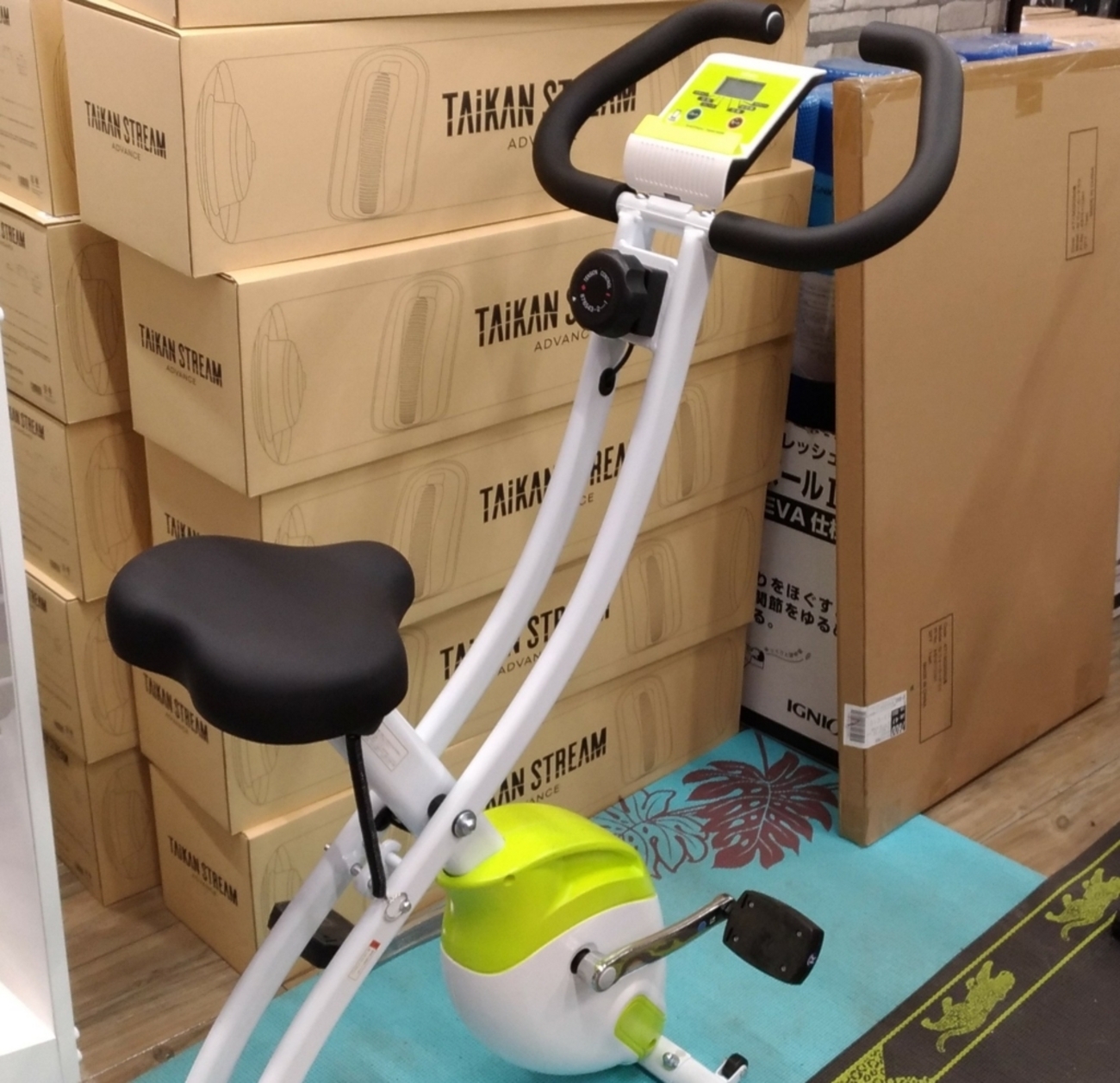 妻は何に目覚めたのか? - フィットネスバイク ⇒ 新製品出ました 