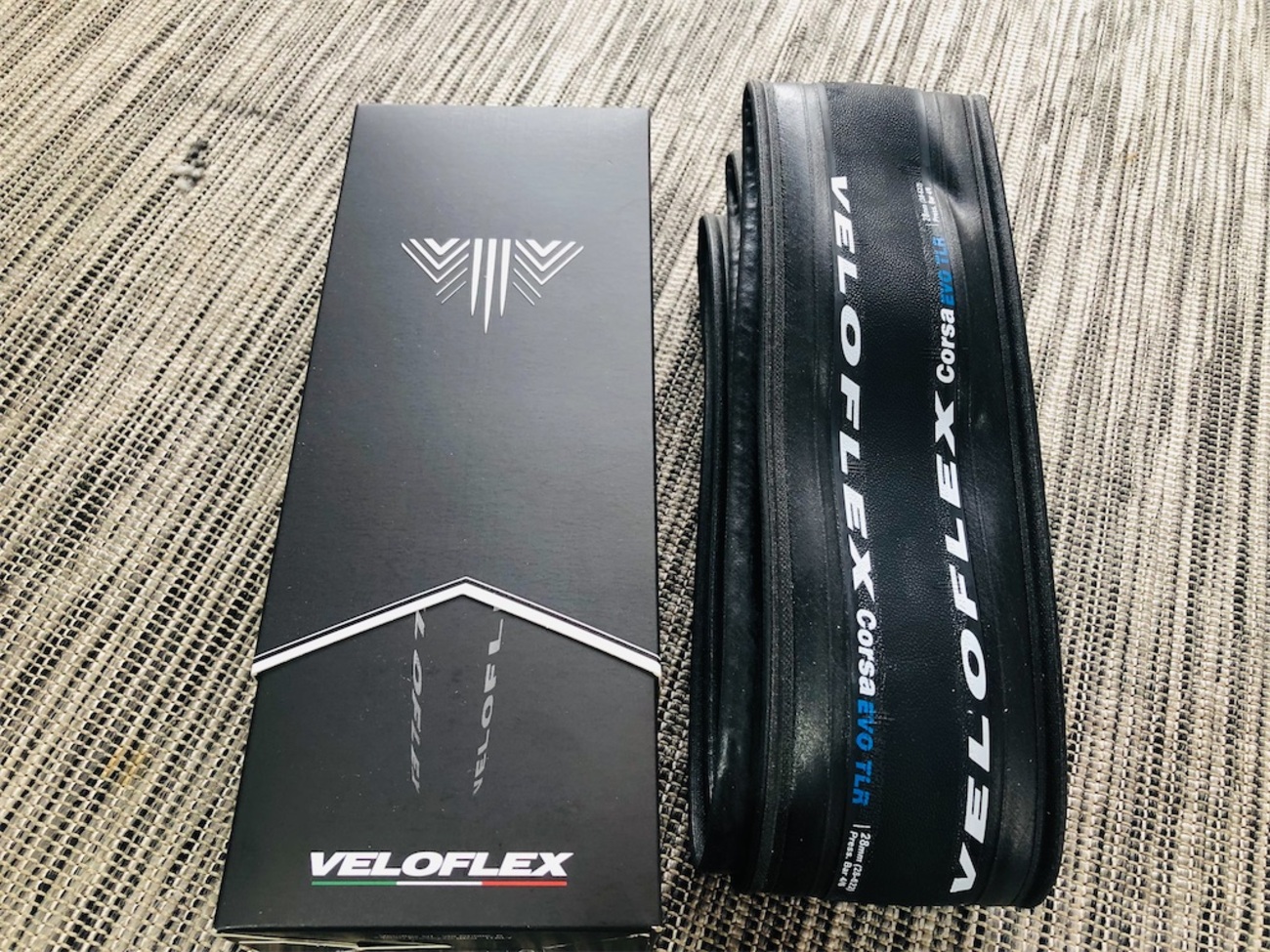 Veloflex Corsa Evo TLR - 荒川コッタレス
