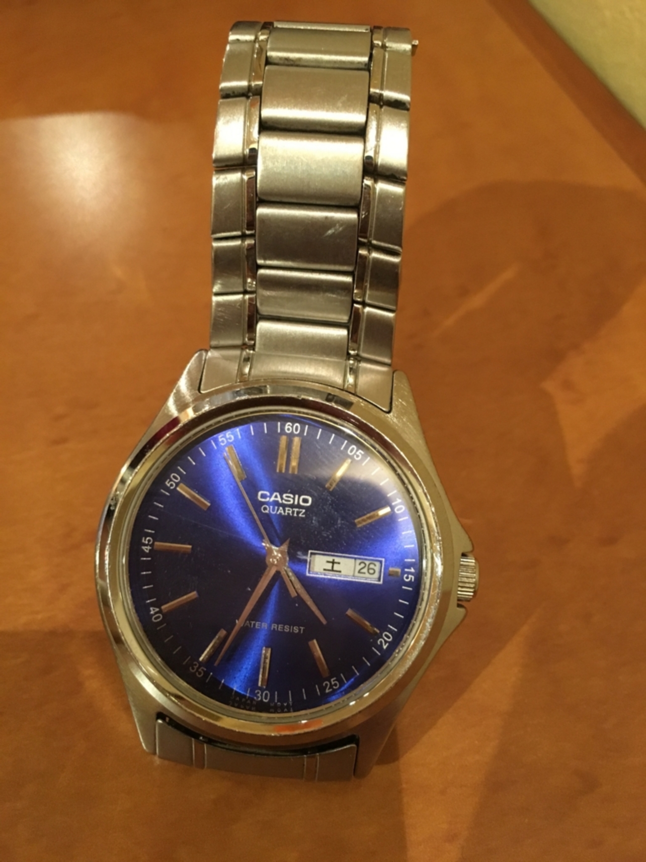 CASIO MTP-1239DJ-2AJF を時計屋さんで電池交換した話 - ツナワタリ 