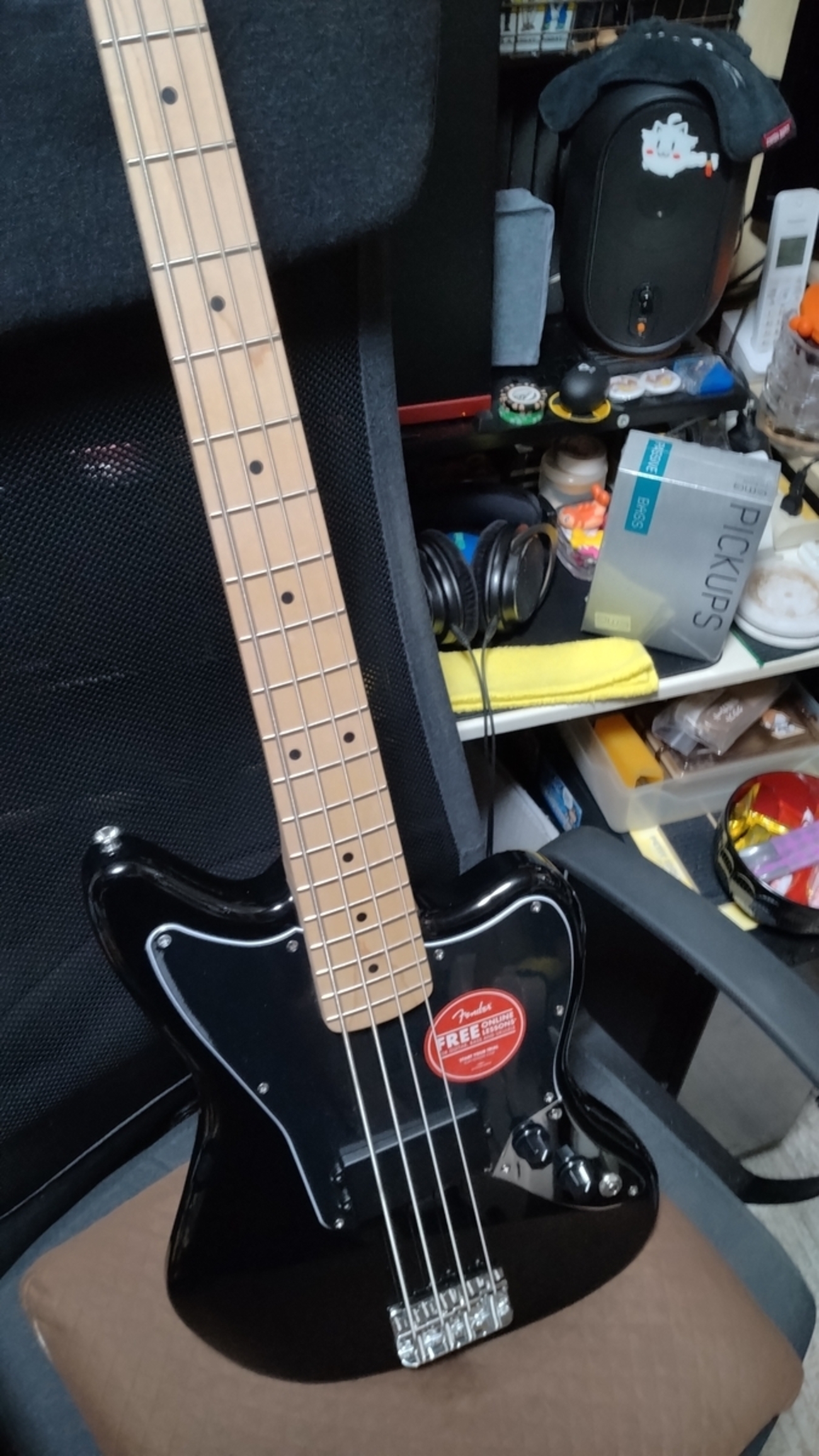 Squier by Fender ジャガーベース ミディアムスケール 【公式通販】