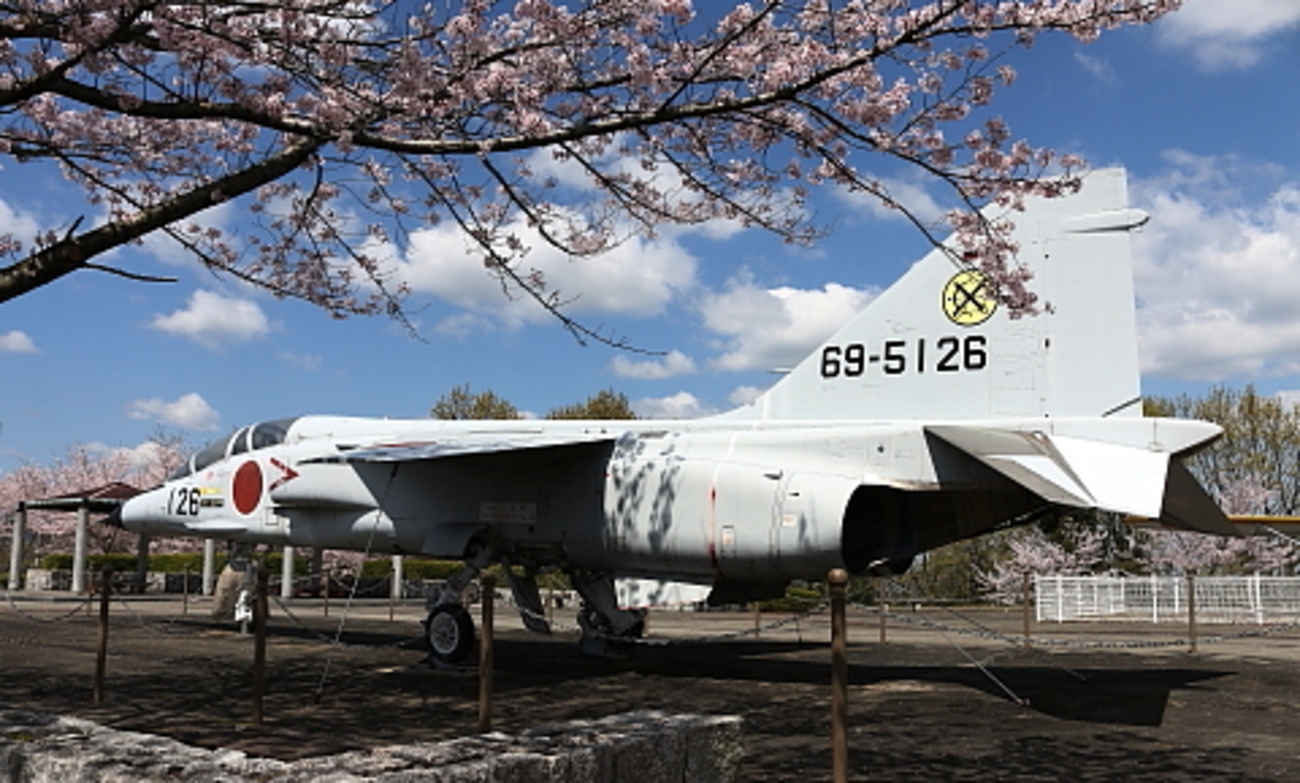 香川県】綾川町高山航空公園の展示機 - 用廃機ハンターが行く！