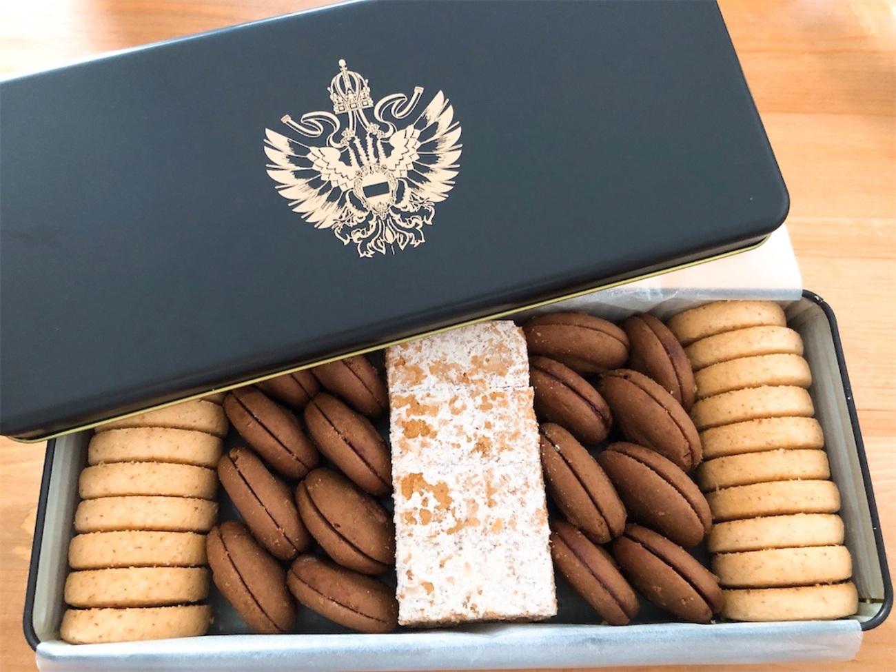 ツッカベッカライカヤヌマ テーベッカライ - chocologue 