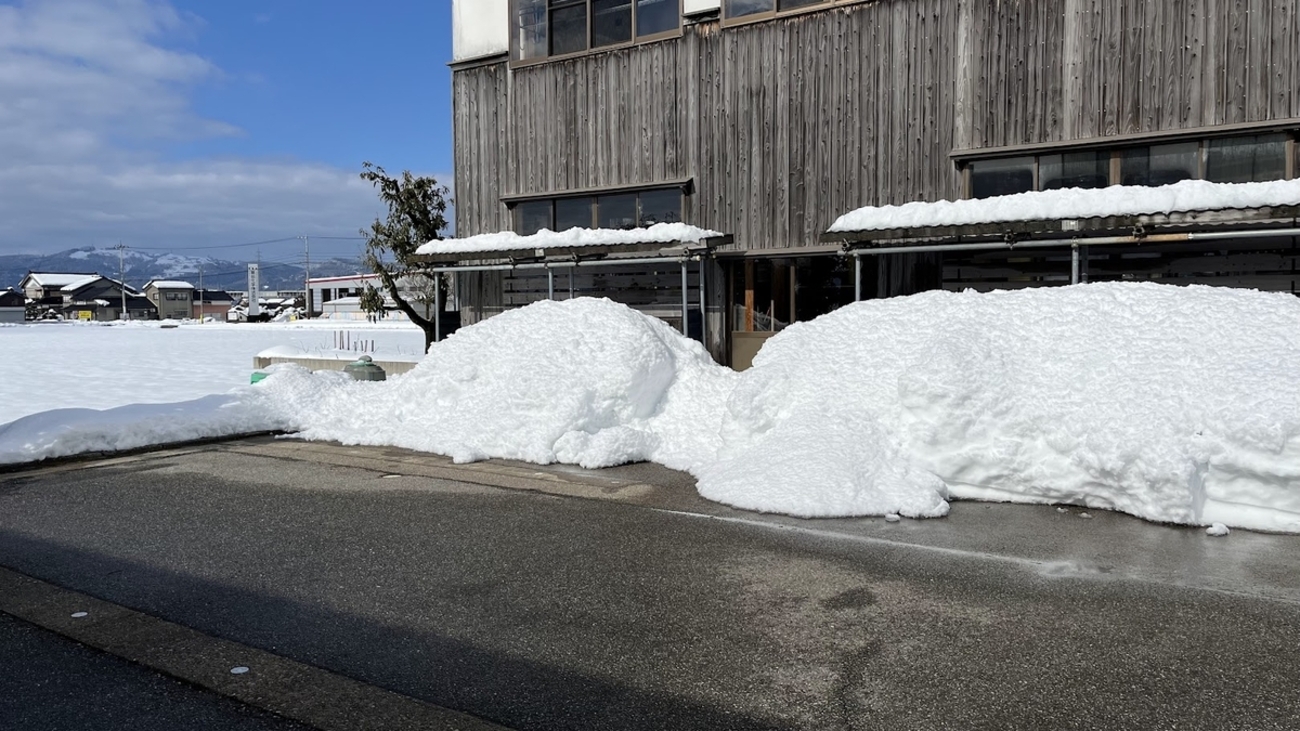 終わりのない除雪の「絶望感」から解放！雪が止んだ瞬間の喜びは、雪国