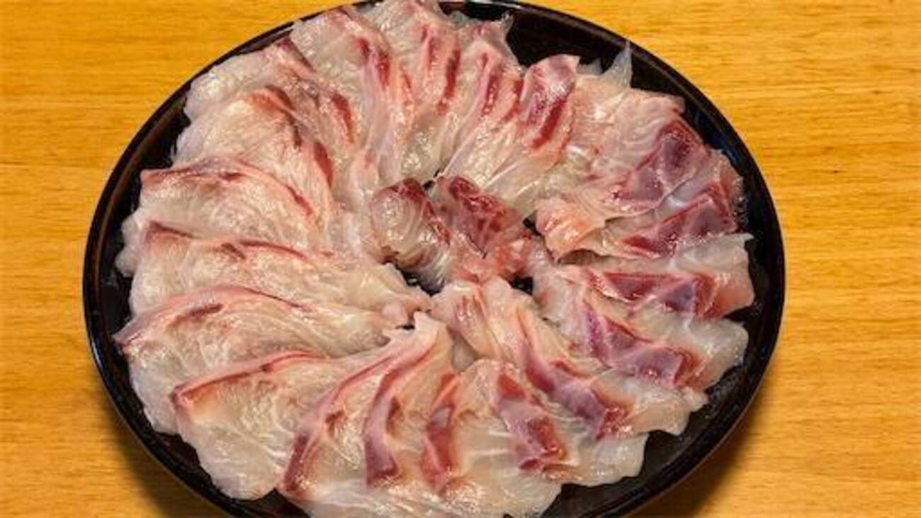 【白身の大トロ】3kgオーバーフエダイの味は魚食界の最高峰！熟成して7〜9日目に食べてみた！ - 釣れぬ釣り師の釣り探究