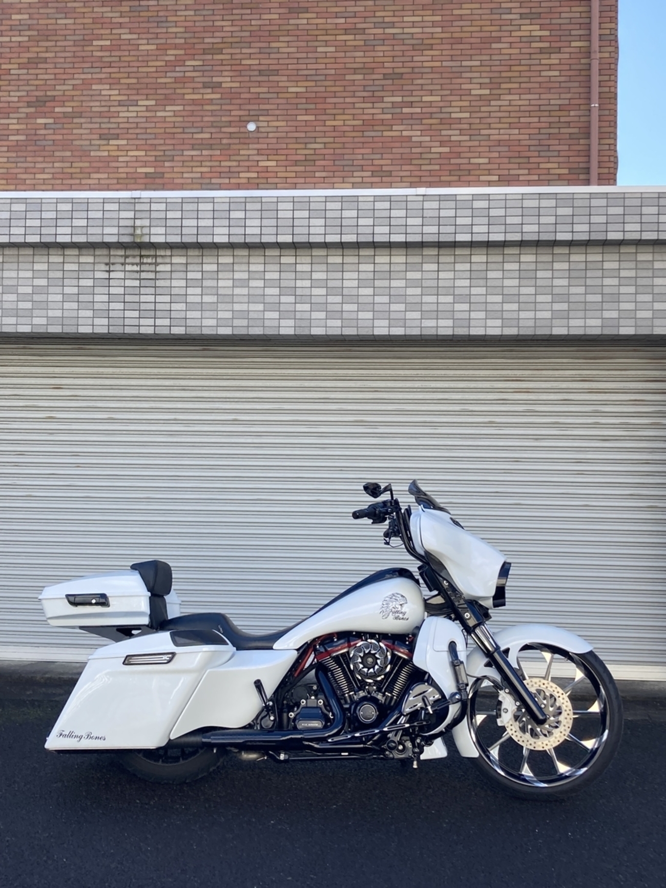 ロードグライド　ストリートグライド　レジェンド　エアサス LEGEND AIR-A アジャスタブル エアーサスペンション 13インチ