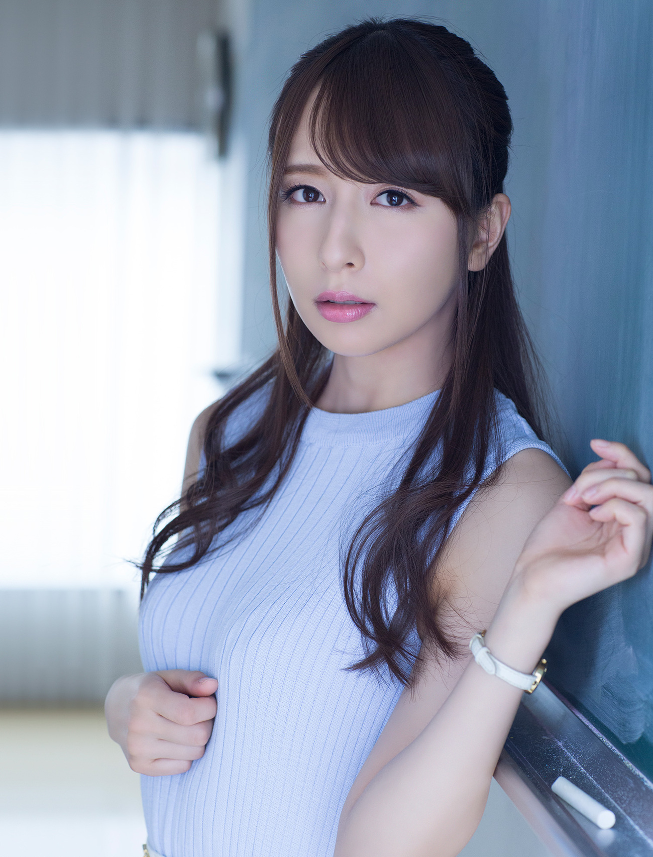橋本ありな学生 