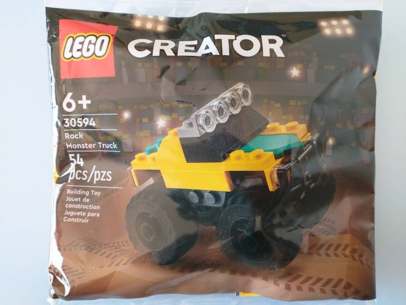 スヌピー　K 22 レゴ®クリエイター：LEGO®30594レビュー。モンスタートラックの意外な