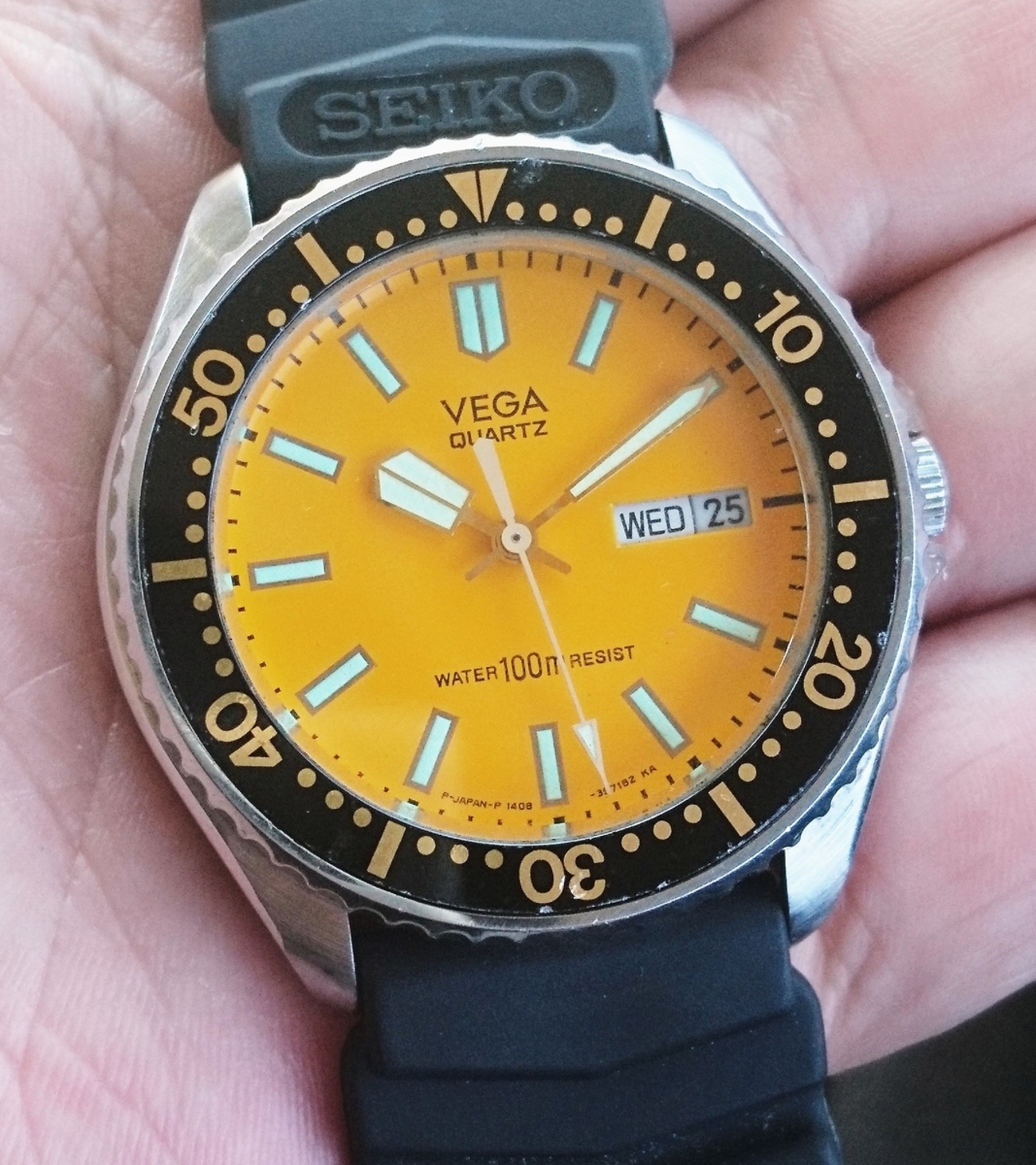 CITIZEN 1408-396391】遊びの1本 VEGA ヴィンテージダイバー80´s 