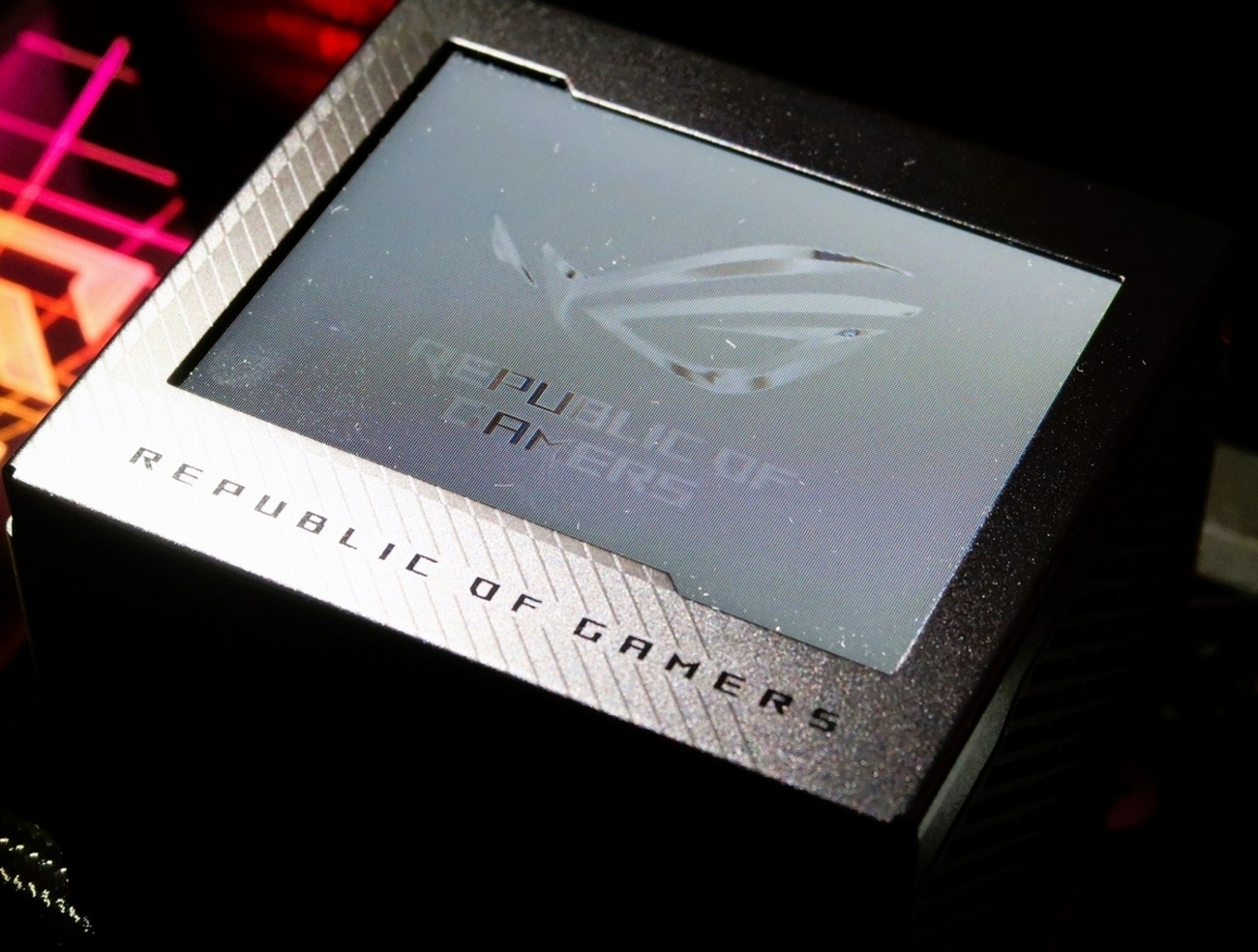 煩わしさから解放せよ！】ASUS社 簡易水冷CPUクーラー「ROG RYUJIN III 