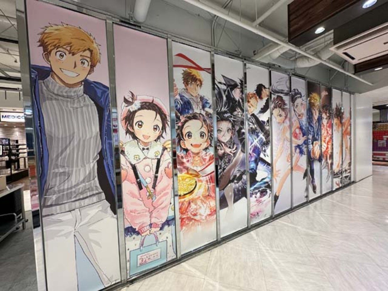 メダリスト（原作マンガ） 聖地巡礼 大須とおんなじスケートリンクだよ 