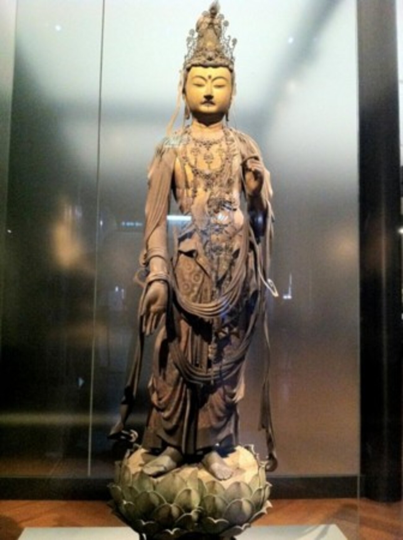 東京国立博物館蔵 菩薩立像（C20）についてのメモ - びぶりおてか