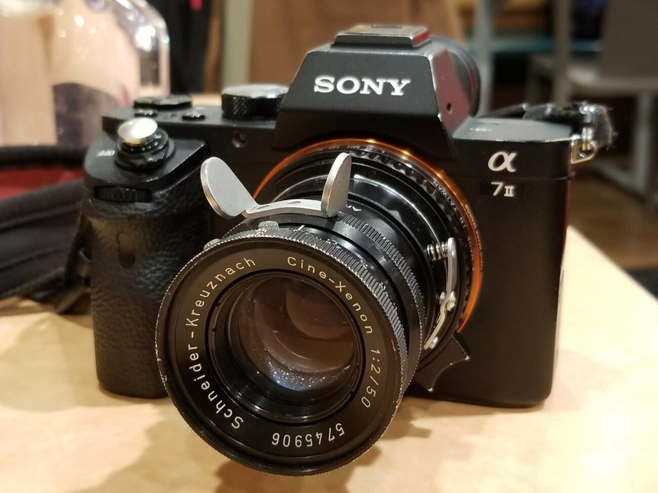 オールドレンズ】シネレンズCine-Xenon 50mm F2で新宿・大久保スナップ