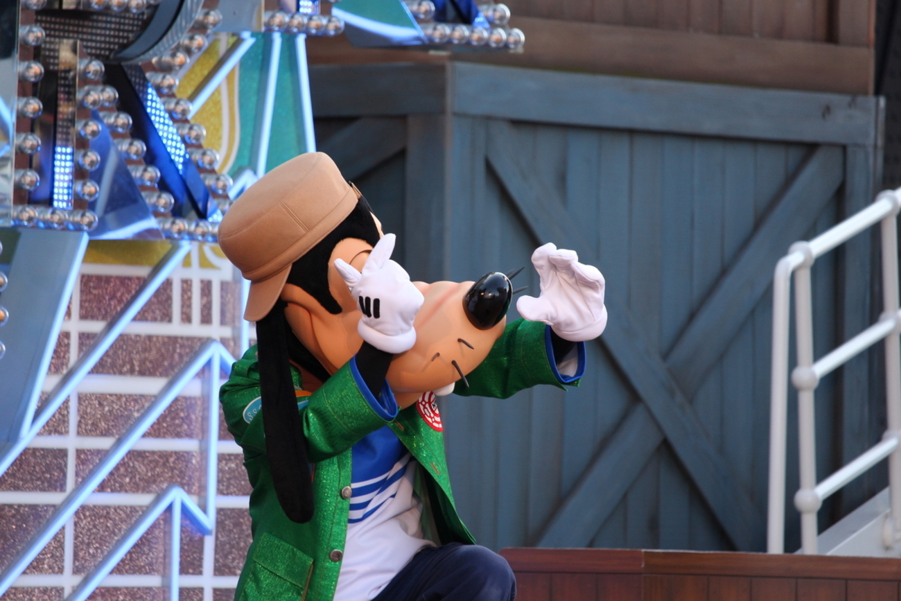 【訳あり】香港ディズニーランド フォトフレーム ミッキー ミニー グーフィー 訳あり】香港ディズニーランド フォトフレーム ミッキー ミニー