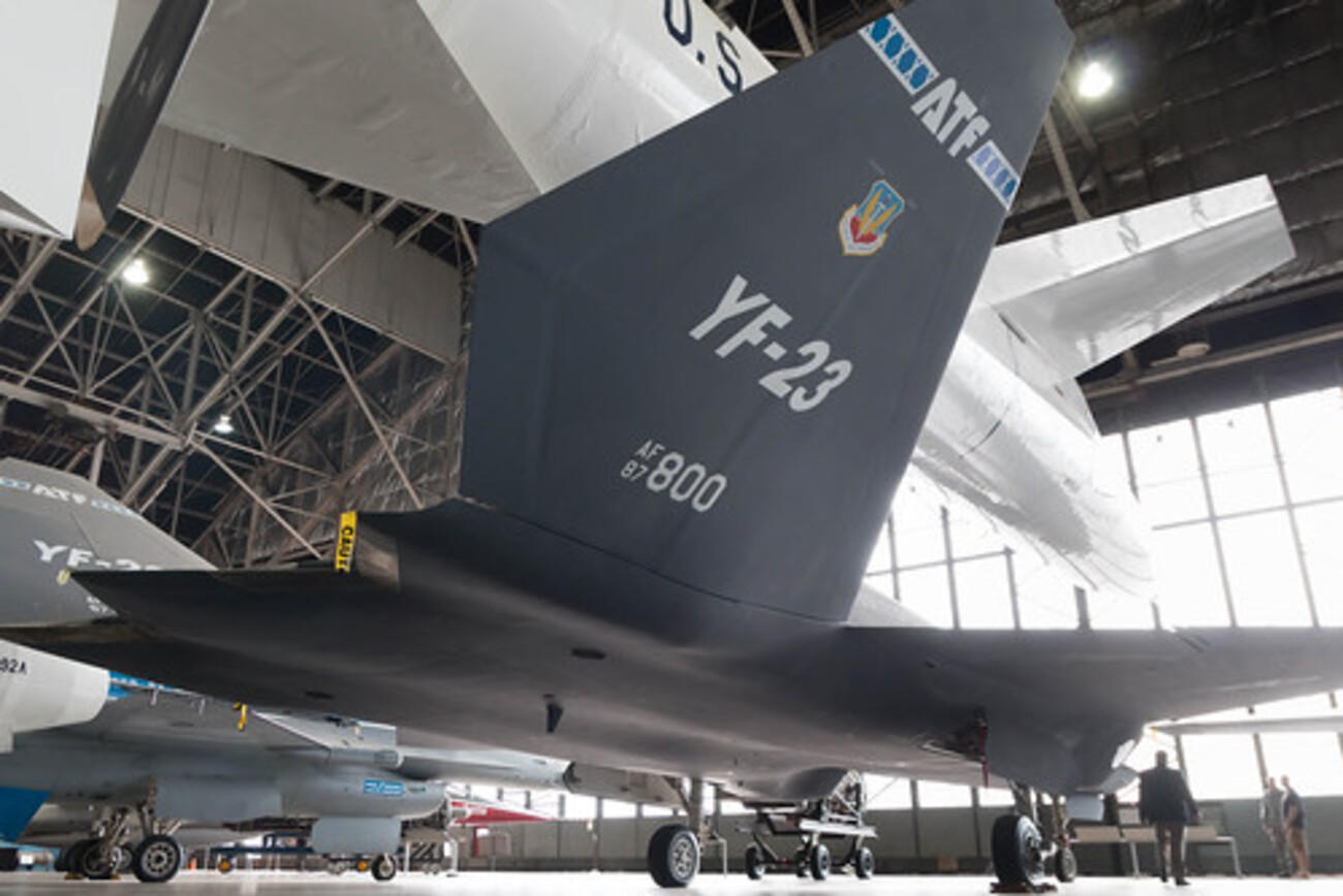 yf23に付いていたステンレスフレーム 上機嫌